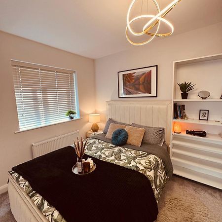 Modern Double & Single Room With Cozy Vibes 阿赛 外观 照片